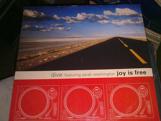 Dive (2) Featuring Sarah Washington - Joy Is Free (12", Single)