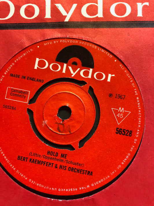 Bert Kaempfert & His Orchestra - Hold Me (7")