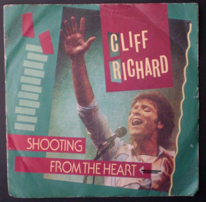 Cliff Richard - Shooting From The Heart (7", Bla)