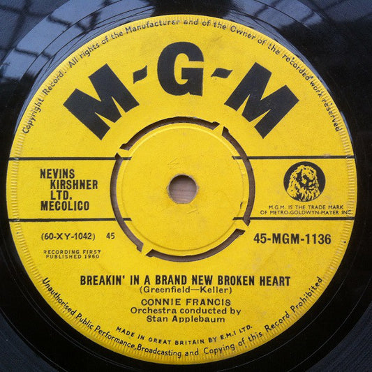 Connie Francis - Breakin' In A Brand New Broken Heart (7", Single)